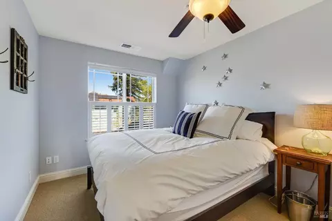 Bedroom - 125 Johnson St, Windsor, CA 95492 photo 1 of 5