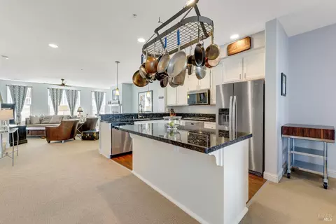 Kitchen - 125 Johnson St, Windsor, CA 95492 photo 1 of 5