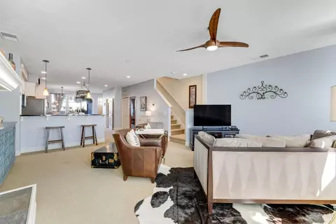 Living - 125 Johnson St, Windsor, CA 95492 photo 4 of 4