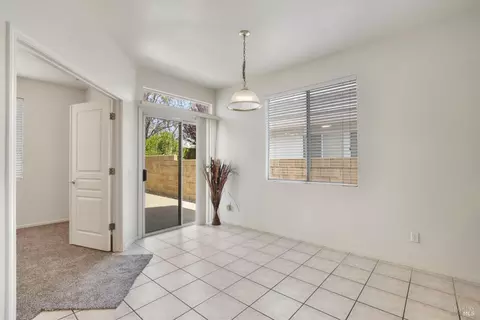Entry Way - 326 Bartlett Ln, Vacaville, CA 95687 photo 1 of 2