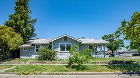 Exterior - 501 Taylor St, Fairfield, CA 94533 photo 2 of 10