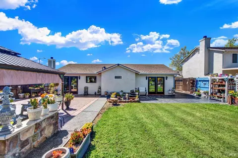 Exterior - 1114 Ruby Dr, Vacaville, CA 95687 photo 18 of 24