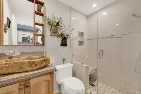 Bath - 1114 Ruby Dr, Vacaville, CA 95687 photo 1 of 5