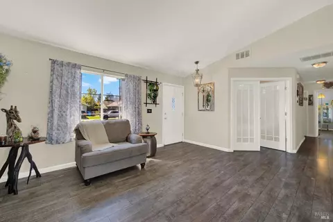Living - 1114 Ruby Dr, Vacaville, CA 95687 photo 2 of 2