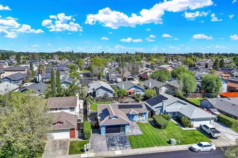 View/Area - 1114 Ruby Dr, Vacaville, CA 95687 photo 3 of 5