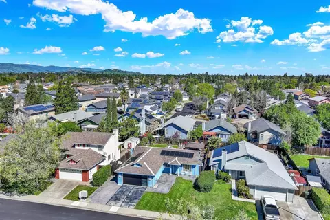 View/Area - 1114 Ruby Dr, Vacaville, CA 95687 photo 5 of 5