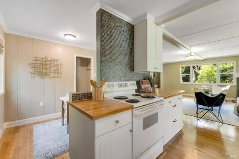 Kitchen - 20295 Alder Rd, Monte Rio, CA 95462 photo 3 of 3
