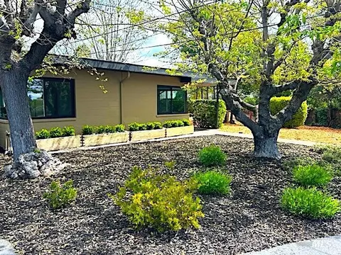 1544 Estee Ave, Napa, CA 94558