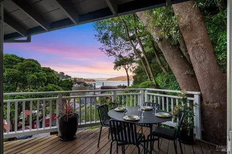 Exterior - 21 Crescent Ave, Sausalito, CA 94965 photo 10 of 12