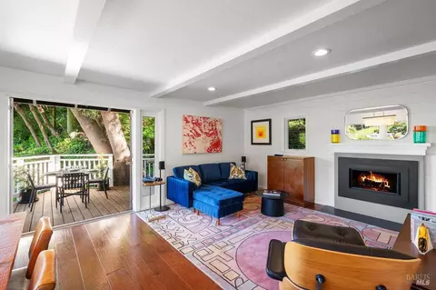 Living - 21 Crescent Ave, Sausalito, CA 94965 photo 2 of 4