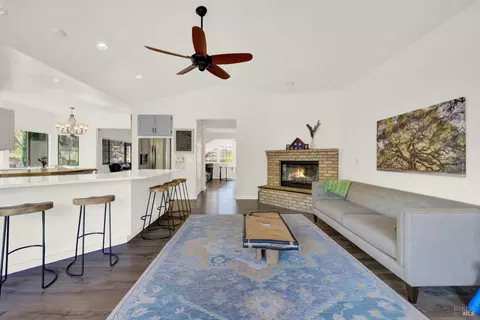 Living - 2156 Fieldcrest Ave, Fairfield, CA 94534 photo 6 of 7