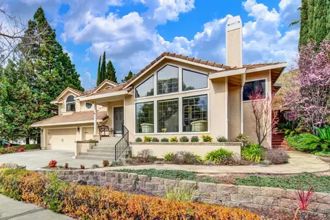 Exterior - 2156 Fieldcrest Ave, Fairfield, CA 94534 photo 5 of 18