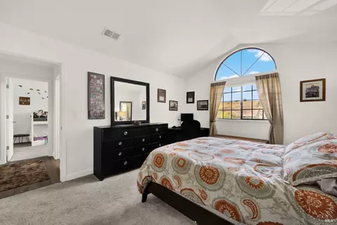 Bedroom - 2156 Fieldcrest Ave, Fairfield, CA 94534 photo 5 of 10