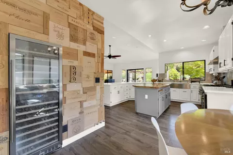 Kitchen - 2156 Fieldcrest Ave, Fairfield, CA 94534 photo 2 of 11