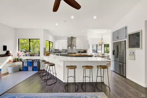 Kitchen - 2156 Fieldcrest Ave, Fairfield, CA 94534 photo 4 of 11