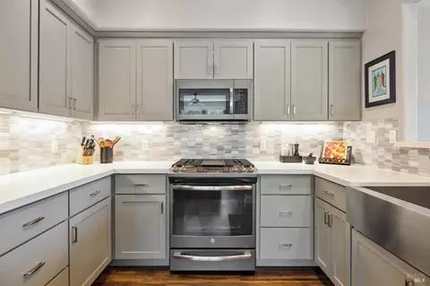 Kitchen - 101 Grayson Way, Healdsburg, CA 95448 photo 3 of 6