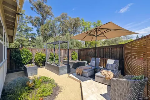 Exterior - 101 Grayson Way, Healdsburg, CA 95448 photo 6 of 10
