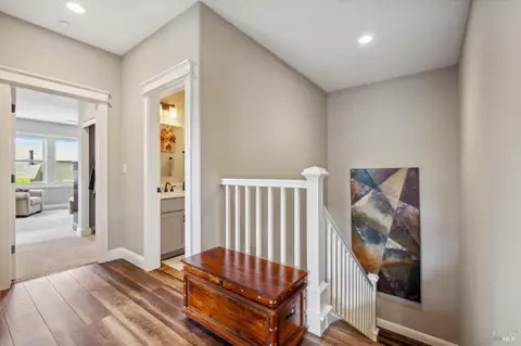 Entry Way - 101 Grayson Way, Healdsburg, CA 95448 photo 1 of 1