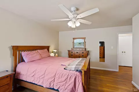 Bedroom - 3217 Vichy Ave, Napa, CA 94558 photo 2 of 7