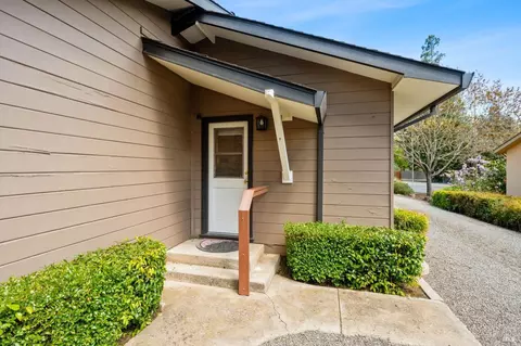 Exterior - 3217 Vichy Ave, Napa, CA 94558 photo 13 of 17