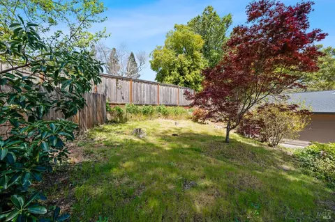 Exterior - 3217 Vichy Ave, Napa, CA 94558 photo 11 of 17
