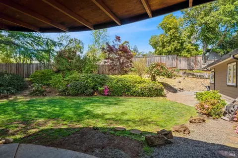 Exterior - 3217 Vichy Ave, Napa, CA 94558 photo 6 of 17