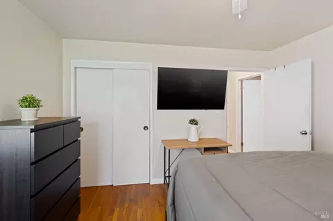 Bedroom - 3217 Vichy Ave, Napa, CA 94558 photo 5 of 7