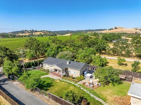 1475 Felder Rd, Sonoma, CA 95476