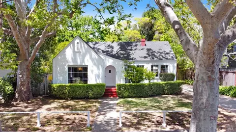 2000 Pine St, Napa, CA 94559