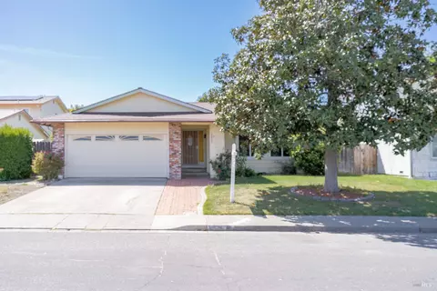 2439 Sunrise Dr, Fairfield, CA 94533