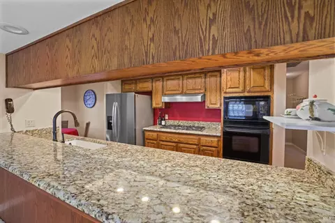 Kitchen - 920 Monique Way, Dixon, CA 95620 photo 1 of 3