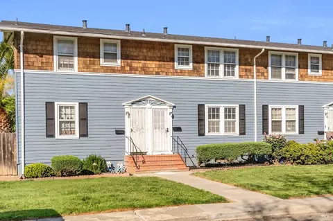 122 Calhoun St, Vallejo, CA 94590