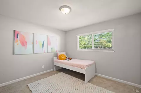 Bedroom - 290 S 8th St, Dixon, CA 95620 photo 2 of 5
