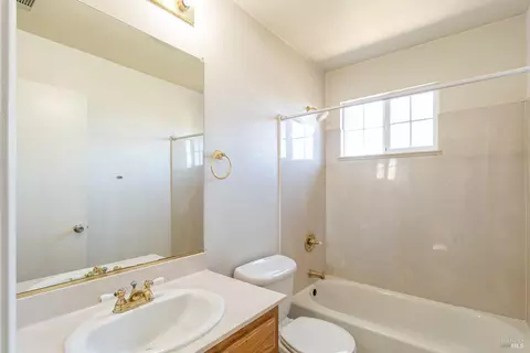 511 Daniels Ave, Vallejo, CA 94590 photo 9