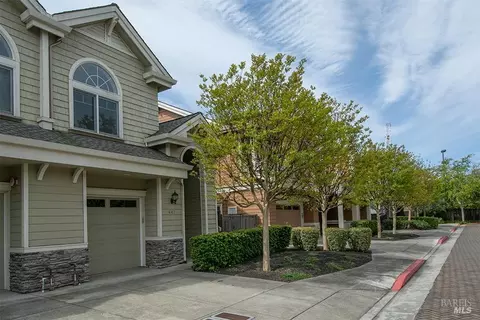 641 1st St W, Sonoma, CA 95476