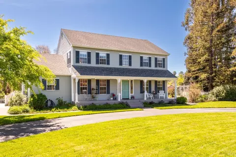3283 Oak Farm Ln, Santa Rosa, CA 95401