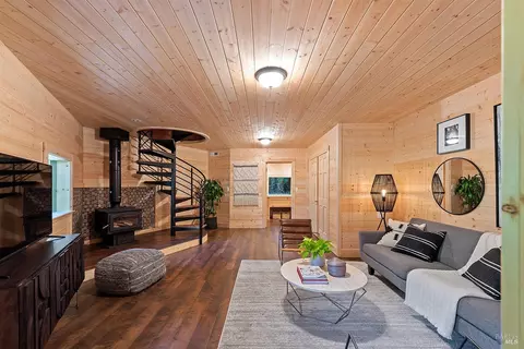 Living - 11046 Golf Ct, Monte Rio, CA 95462 photo 7 of 7