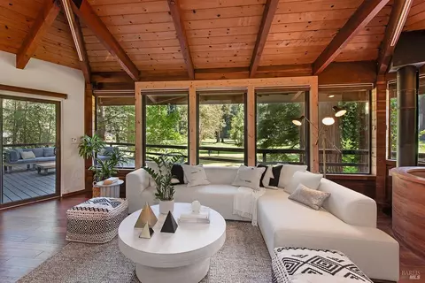 Living - 11046 Golf Ct, Monte Rio, CA 95462 photo 4 of 7