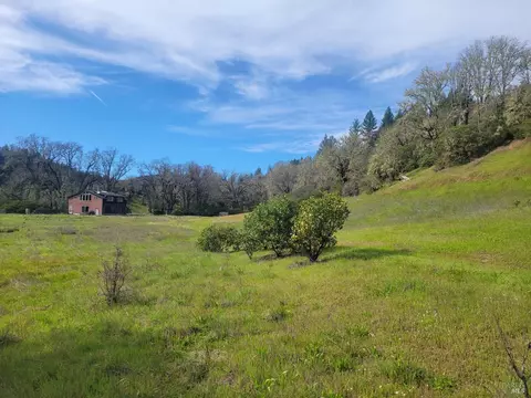 10681 Hearst Rd, Willits, CA 95490 photo 7