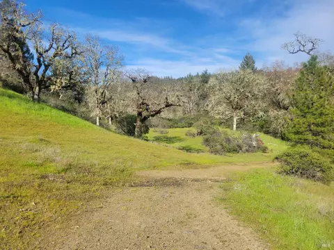 10681 Hearst Rd, Willits, CA 95490 photo 22