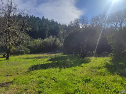 10681 Hearst Rd, Willits, CA 95490 photo 24
