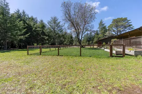 Exterior - 46250 Iversen Dr, Gualala, CA 95445 photo 7 of 24