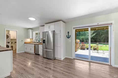 Kitchen - 46250 Iversen Dr, Gualala, CA 95445 photo 1 of 6