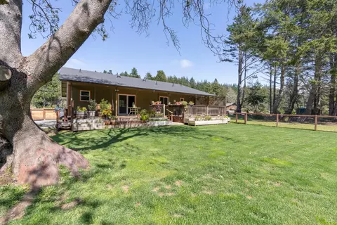 Exterior - 46250 Iversen Dr, Gualala, CA 95445 photo 20 of 24