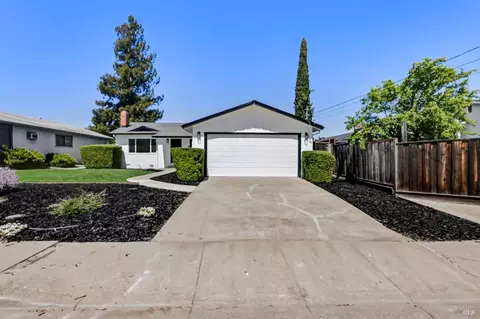 2218 Labrador St, Concord, CA 94520