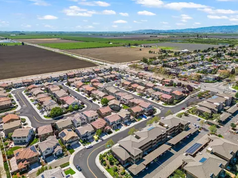 View/Area - 230 Heritage Ln, Dixon, CA 95620 photo 1 of 2