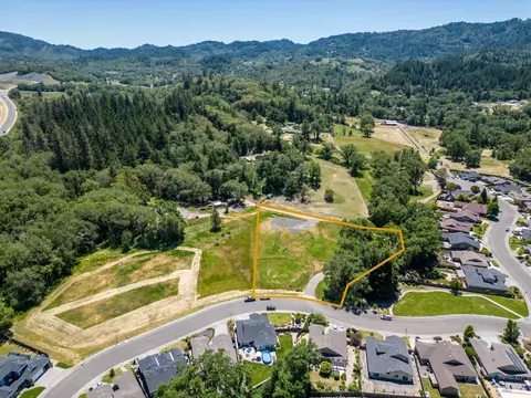 450 Grove St, Willits, CA 95490 photo 6