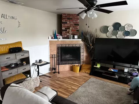 144 Mesa Verde St, Vallejo, CA 94589 photo 5