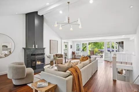 Living - 95 Eldridge Ave, Mill Valley, CA 94941 photo 1 of 8