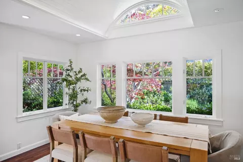 Dining - 95 Eldridge Ave, Mill Valley, CA 94941 photo 2 of 8